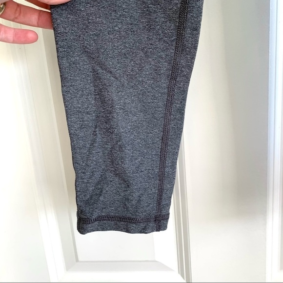 Champion Mid Rise Athletic Leggings Gray Solid size Small - Picture 2 of 9